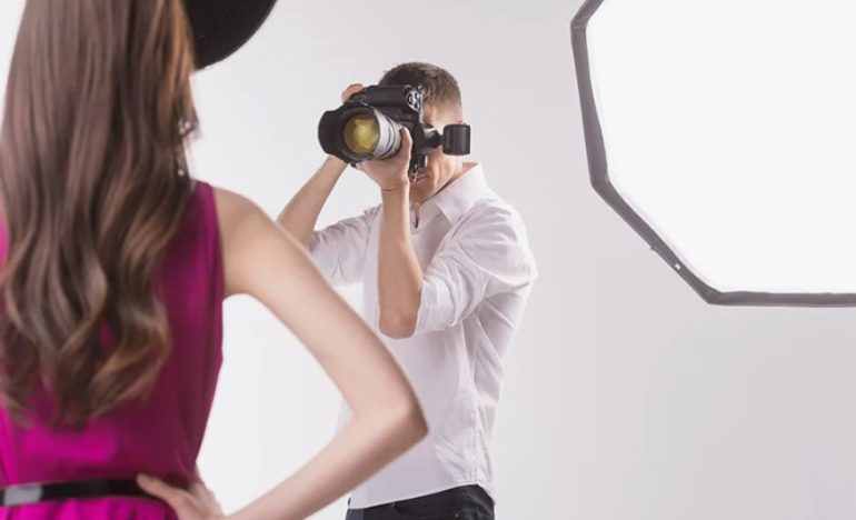 Профессиональный фотограф глазами клиента: что отличает мастера от любителя
